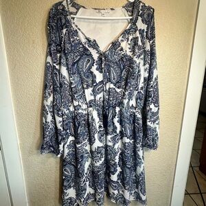 DR2 Women's Long Sleeve Dress with Blue Paisley Pattern